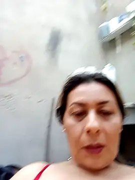 Snapshot of Mia-funny20 chatting on February 12, 2025, 10:15 pm Mia-funny20 online show from February 12, 2025, 10:15 pm