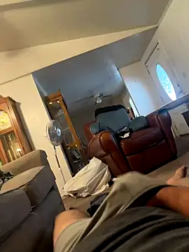 Snapshot of Jayare95 chatting on November 21, 2025, 5:11 pm Jayare95 online show from November 21, 2025, 5:11 pm