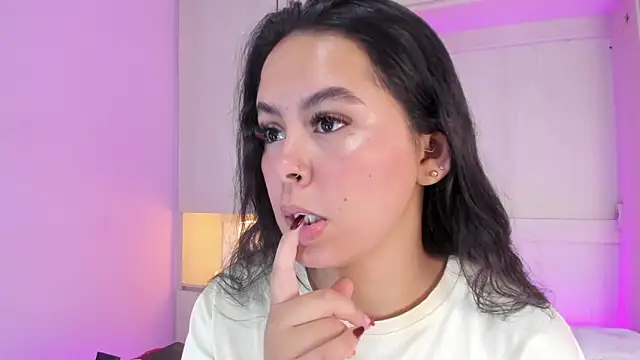 valerymeyerr online show from November 14, 2025, 4:11 am