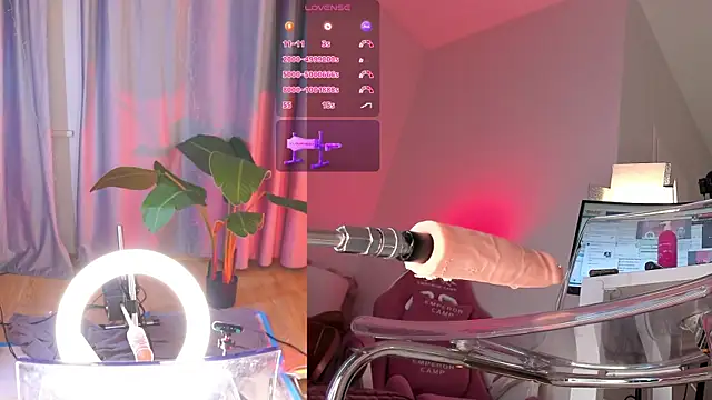 Snapshot of Sexydoll112 chatting on February 9, 2026, 12:03 am Sexydoll112 online show from February 9, 2026, 12:03 am