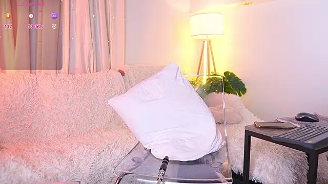 Snapshot of Sexydoll112 chatting on February 28, 2026, 1:50 am Sexydoll112 online show from February 28, 2026, 1:50 am