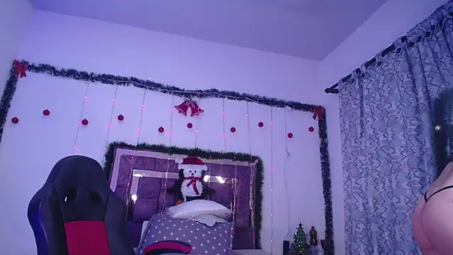 Snapshot of alejandrafitt chatting on December 16, 2025, 4:06 am alejandrafitt online show from December 16, 2025, 4:06 am