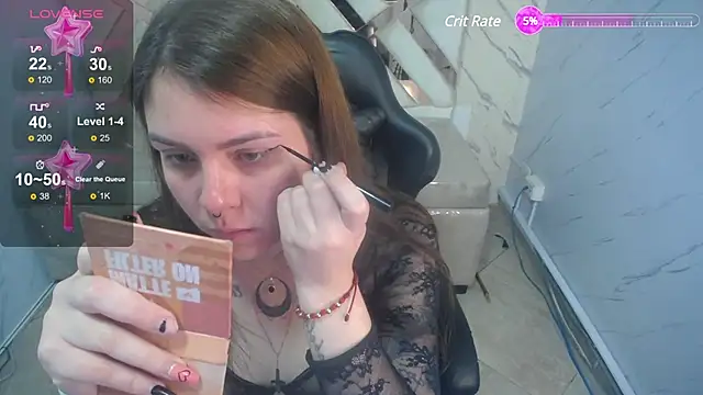 Paula b  online show from March 12, 2025, 12:47 pm