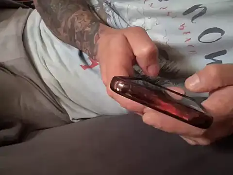 Snapshot of kameray12 chatting on February 22, 2025, 9:34 am kameray12 online show from February 22, 2025, 9:34 am