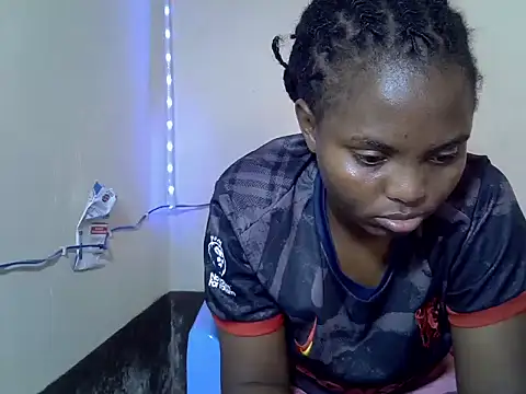 Snapshot of sexy_camara4 chatting on November 15, 2025, 5:27 am sexy camara4 online show from November 15, 2025, 5:27 am