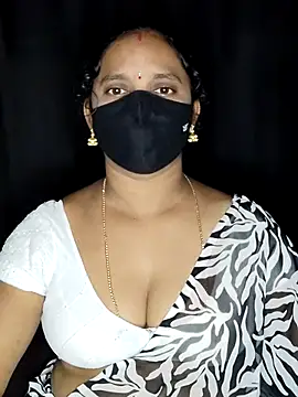 vintage-vibs online show from February 25, 2026, 4:44 am