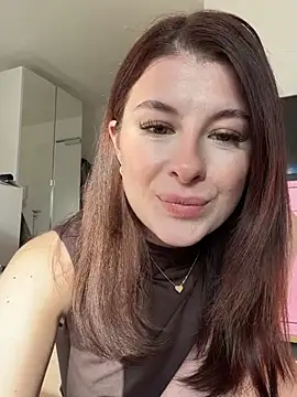 Mia-Minou online show from February 27, 2026, 2:39 pm