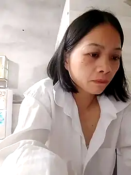 Aninyin22 online show from February 12, 2025, 2:14 am