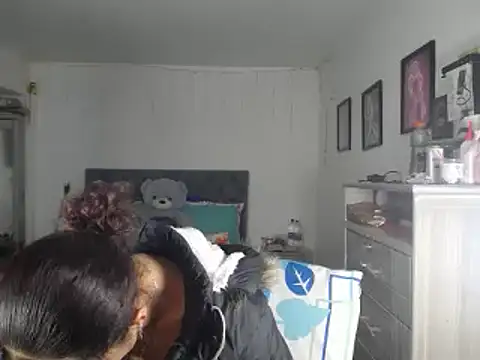 Snapshot of Corina_hot chatting on December 7, 2024, 4:31 am Corina hot online show from December 7, 2024, 4:31 am