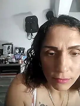 Snapshot of Corina_hot chatting on December 12, 2024, 10:52 pm Corina hot online show from December 12, 2024, 10:52 pm