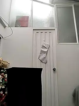 Snapshot of Corina_hot chatting on December 14, 2024, 7:14 pm Corina hot online show from December 14, 2024, 7:14 pm