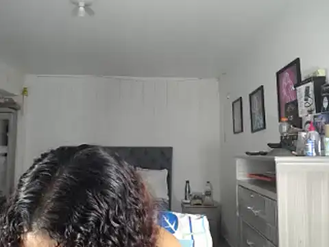 Snapshot of Corina_hot chatting on December 26, 2024, 12:14 am Corina hot online show from December 26, 2024, 12:14 am