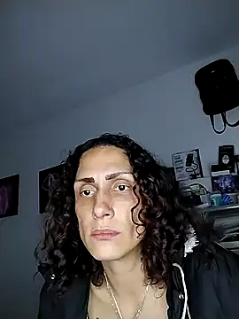 Snapshot of Corina_hot chatting on January 9, 2025, 3:15 am Corina hot online show from January 9, 2025, 3:15 am