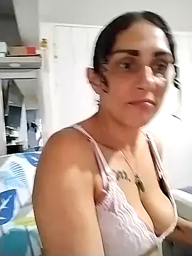 Snapshot of Corina_hot chatting on January 22, 2025, 10:59 pm Corina hot online show from January 22, 2025, 10:59 pm