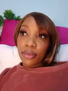 Snapshot of Miss_Moriah chatting on June 24, 2026, 5:23 pm Miss Moriah online show from June 24, 2026, 5:23 pm