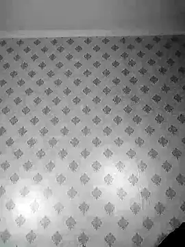 MaryannG online show from February 22, 2025, 4:18 am