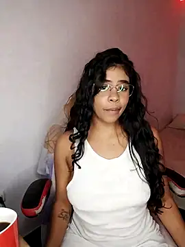 Snapshot of Fanny_Klean chatting on October 29, 2025, 4:59 am Fanny Klean online show from October 29, 2025, 4:59 am