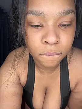 Snapshot of MissAriisback chatting on September 11, 2025, 4:56 am MissAriisback online show from September 11, 2025, 4:56 am