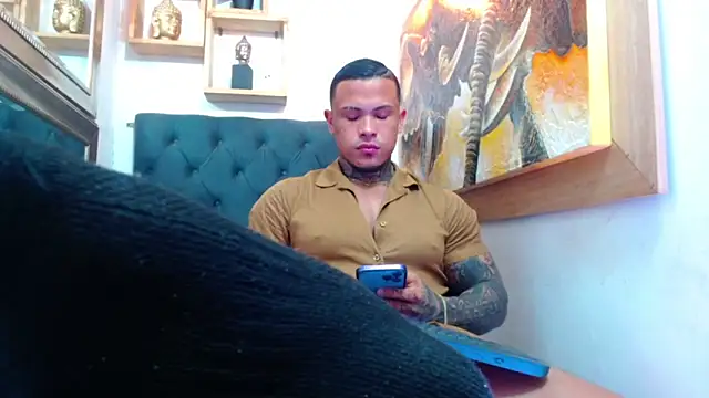 david rousse  online show from December 25, 2024, 8:29 am