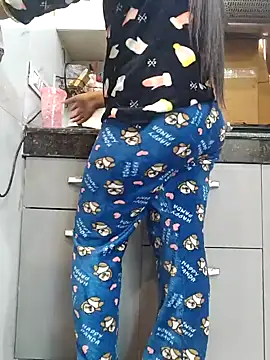 Manpreet kaur21 online show from January 21, 2025, 7:37 am