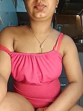 Manpreet kaur21 online show from February 11, 2025, 9:31 am