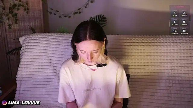 Snapshot of LimaLexxx chatting on December 19, 2025, 5:20 pm LimaLexxx online show from December 19, 2025, 5:20 pm