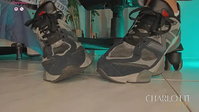 Snapshot of charlotte__grey chatting on January 14, 2026, 8:36 pm charlotte grey online show from January 14, 2026, 8:36 pm