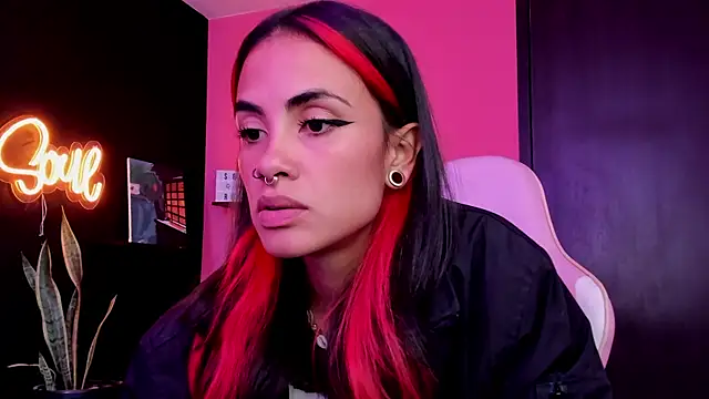 Juanadearco5 online show from September 9, 2025, 3:00 pm