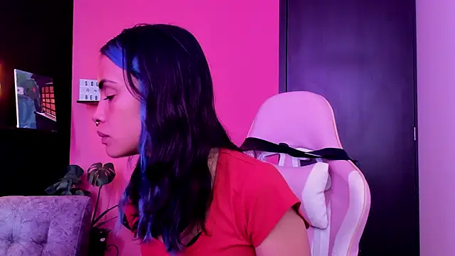 Juanadearco5 online show from October 23, 2025, 2:38 pm