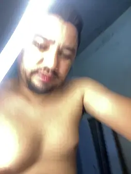 mayemarc online show from March 28, 2026, 5:23 pm