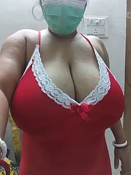 Snapshot of hot_bhabi_kolkata chatting on June 18, 2026, 4:02 am hot bhabi kolkata online show from June 18, 2026, 4:02 am