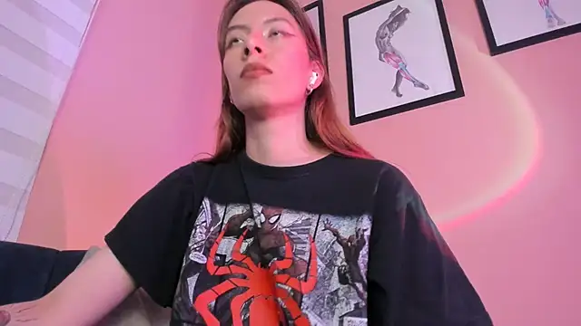 Snapshot of SensualJane2 chatting on December 14, 2025, 5:02 am SensualJane2 online show from December 14, 2025, 5:02 am