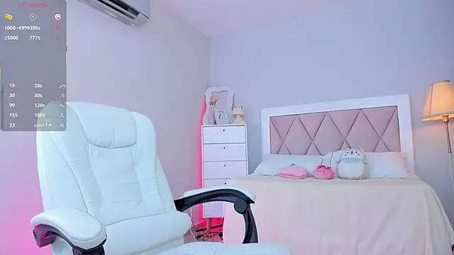 Snapshot of ania_sweet18 chatting on November 4, 2025, 1:27 am ania sweet18 online show from November 4, 2025, 1:27 am