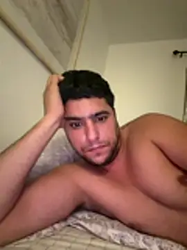 elwhite1996 online show from November 26, 2025, 6:14 am