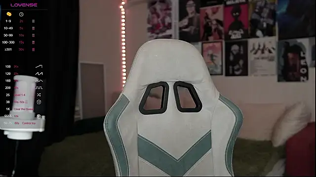 Snapshot of Traharaa chatting on March 4, 2026, 2:34 pm Traharaa online show from March 4, 2026, 2:34 pm