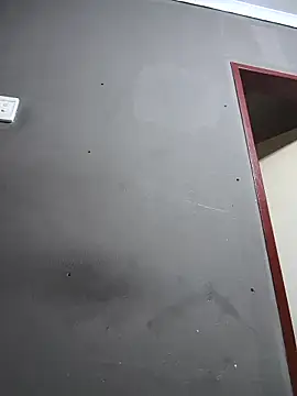 ExclusiveLeexx online show from December 14, 2025, 8:46 pm