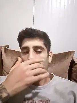 arenn1997 online show from February 17, 2026, 12:18 am