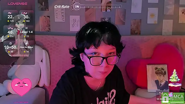 dreamgirllovee online show from February 17, 2025, 7:26 am