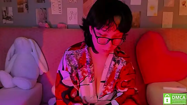 dreamgirllovee online show from March 1, 2025, 1:00 am