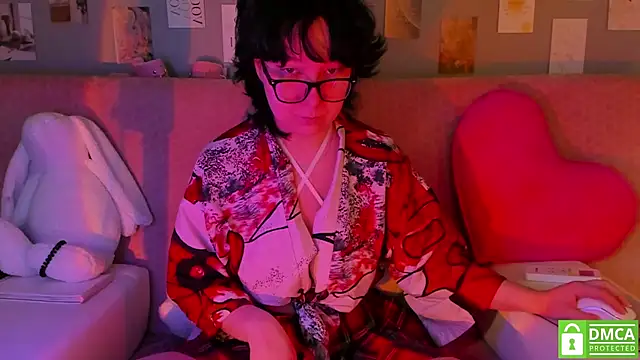 dreamgirllovee online show from March 3, 2025, 12:04 am