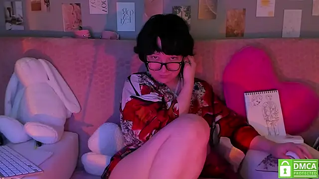 dreamgirllovee online show from March 15, 2025, 3:29 am