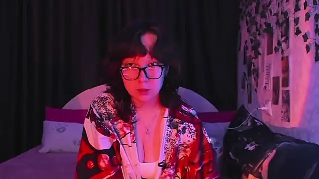 dreamgirllovee online show from September 14, 2025, 9:25 pm