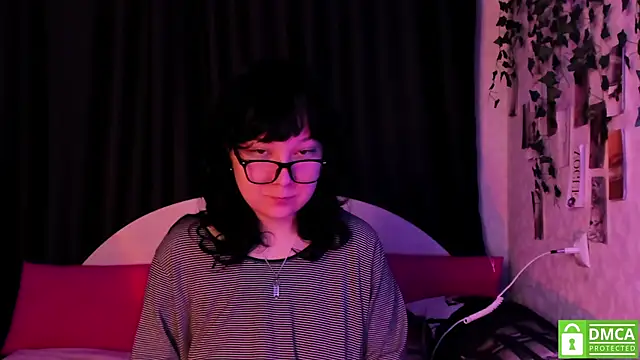 dreamgirllovee online show from December 15, 2025, 11:20 pm