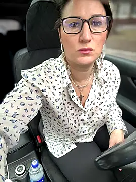 ZhenjaPoledance online show from November 12, 2025, 6:36 am