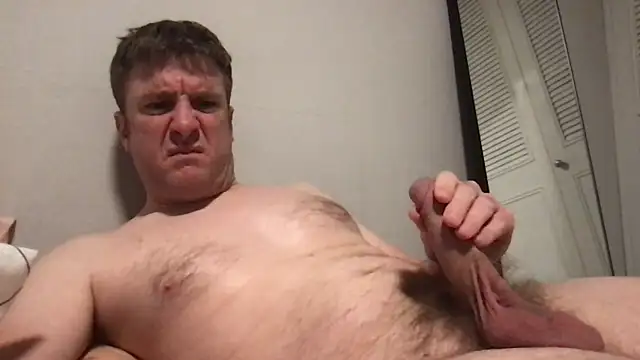 mnguy1983 online show from April 4, 2026, 4:22 am