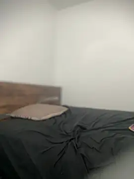 ColdAssXav93 online show from April 4, 2026, 12:24 pm