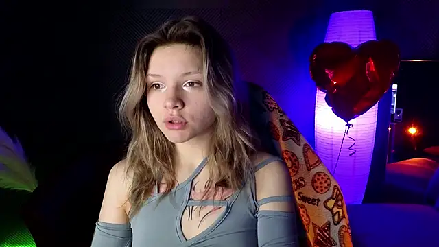 LitaBrom online show from March 23, 2025, 1:09 am