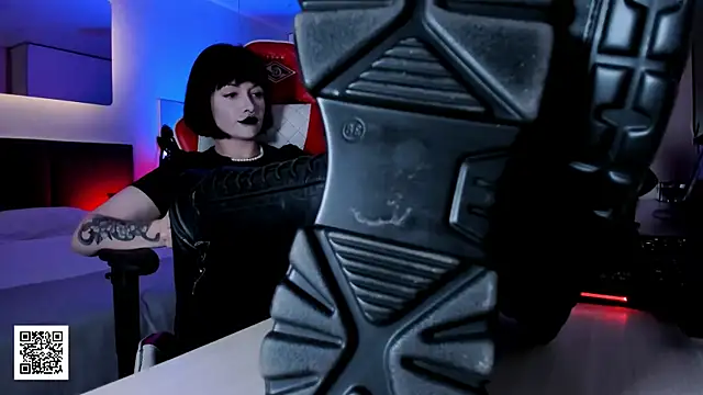 Snapshot of _Goddess_Misha_ chatting on September 18, 2025, 9:28 pm  Goddess Misha  online show from September 18, 2025, 9:28 pm