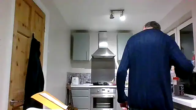 jimmybenido online show from December 11, 2024, 5:26 pm