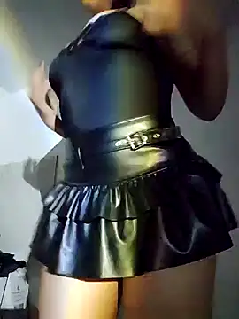 Snapshot of xmoira3x chatting on December 14, 2024, 6:35 am xmoira3x online show from December 14, 2024, 6:35 am